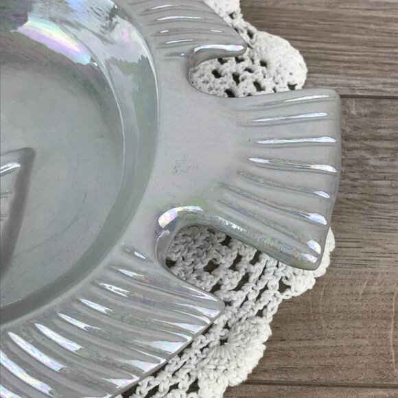 Vintage Iridescent Fish Soap Dish or Vanity Tray in Gray, 80s Bathroom - Picture 5 of 12